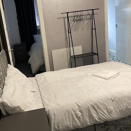 Great House 5 Min Walk 2 Beach Best Locations In Blackpool Luaran gambar